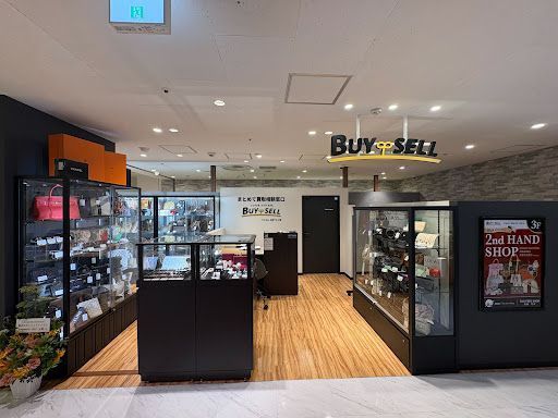バイセル 上野マルイ店