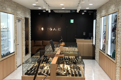 東京ぶらんど 新宿歌舞伎町店 Tokyo Brand